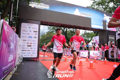 Race photo from Smartfren Run 2024