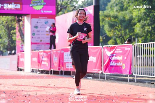 Race photo from Smartfren Run 2025 