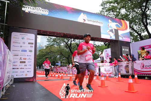 Race photo from Smartfren Run 2024