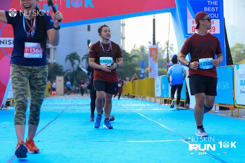 Race photo from Nu Skin Run 10K