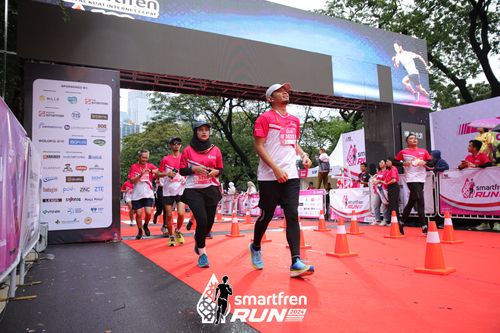 Race photo from Smartfren Run 2024