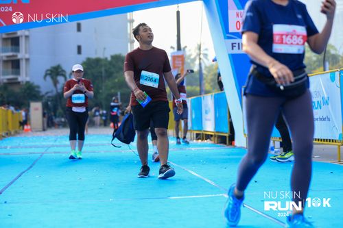 Race photo from Nu Skin Run 10K