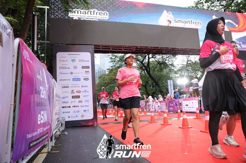 Race photo from Smartfren Run 2024