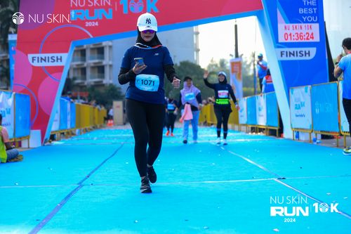 Race photo from Nu Skin Run 10K