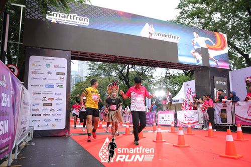 Race photo from Smartfren Run 2024