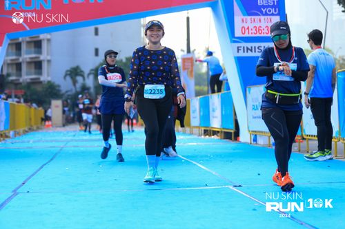 Race photo from Nu Skin Run 10K