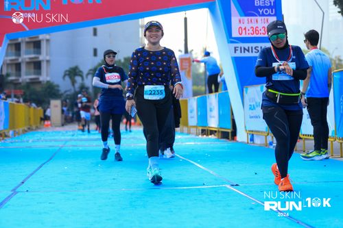 Race photo from Nu Skin Run 10K