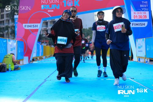 Race photo from Nu Skin Run 10K
