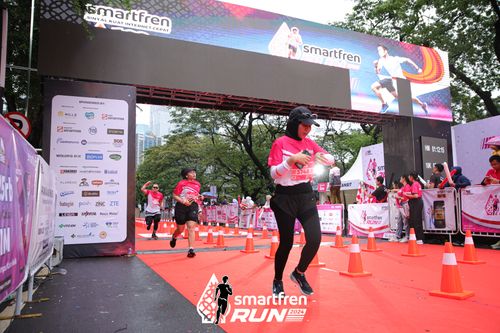 Race photo from Smartfren Run 2024