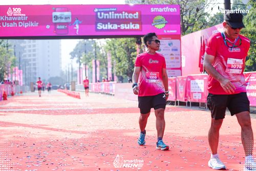 Race photo from Smartfren Run 2025 