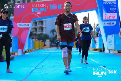Race photo from Nu Skin Run 10K
