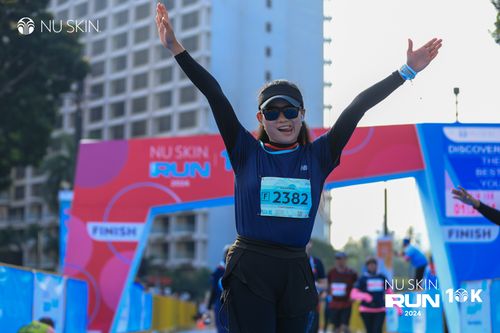 Race photo from Nu Skin Run 10K