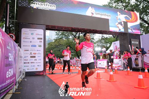 Race photo from Smartfren Run 2024