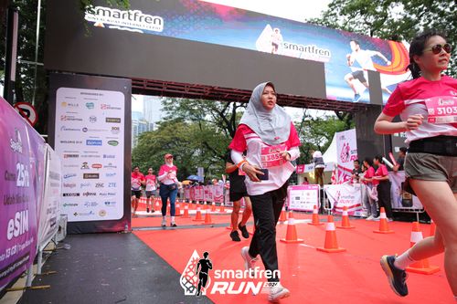 Race photo from Smartfren Run 2024