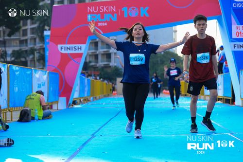 Race photo from Nu Skin Run 10K
