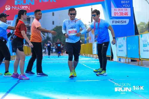 Race photo from Nu Skin Run 10K
