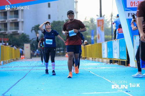 Race photo from Nu Skin Run 10K