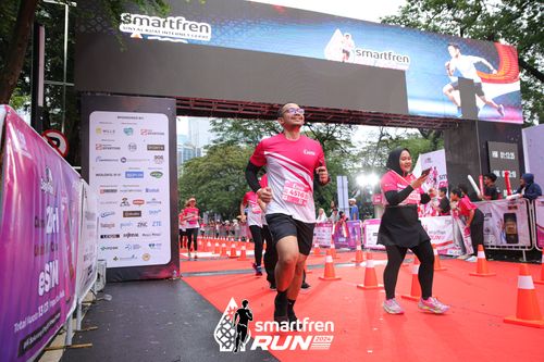 Race photo from Smartfren Run 2024