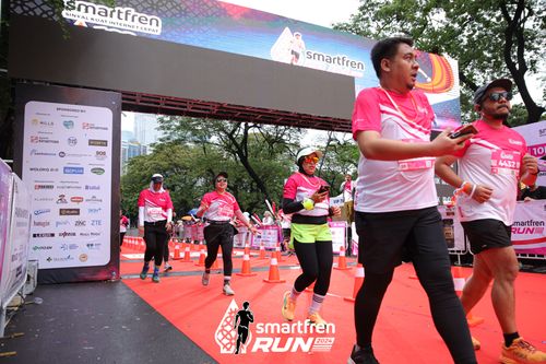 Race photo from Smartfren Run 2024