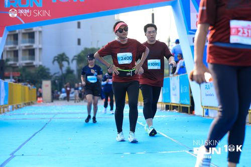Race photo from Nu Skin Run 10K