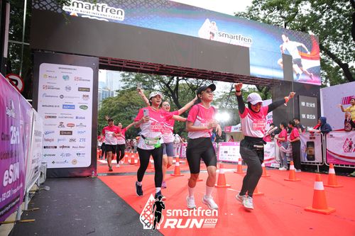 Race photo from Smartfren Run 2024