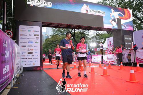 Race photo from Smartfren Run 2024