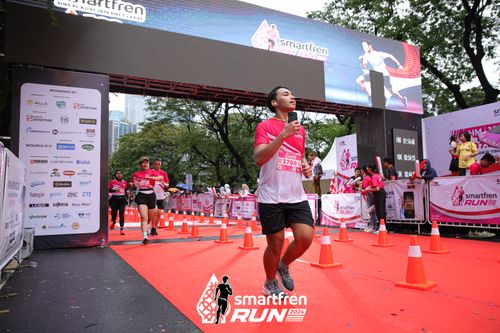 Race photo from Smartfren Run 2024