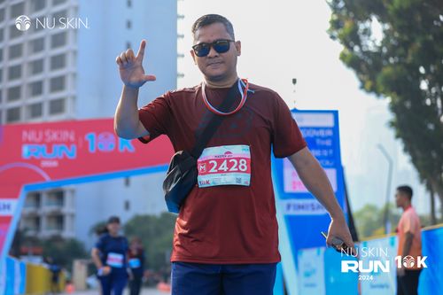 Race photo from Nu Skin Run 10K