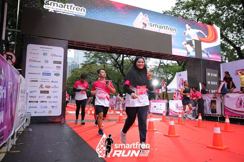 Race photo from Smartfren Run 2024