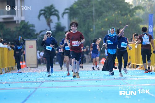 Race photo from Nu Skin Run 10K