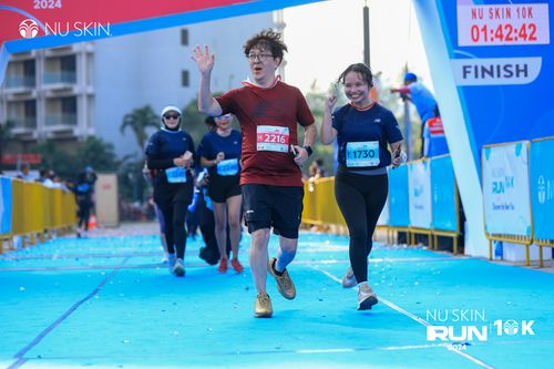 Race photo from Nu Skin Run 10K
