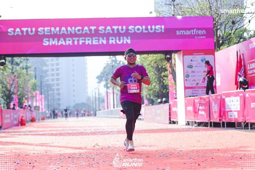 Race photo from Smartfren Run 2025 