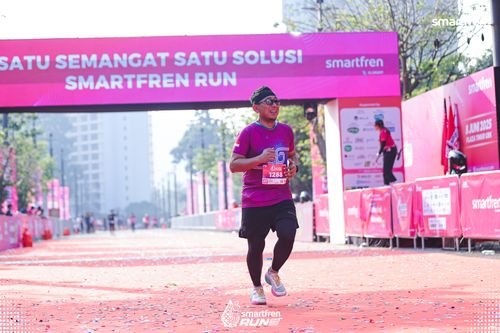 Race photo from Smartfren Run 2025 