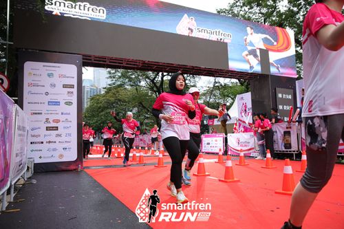 Race photo from Smartfren Run 2024
