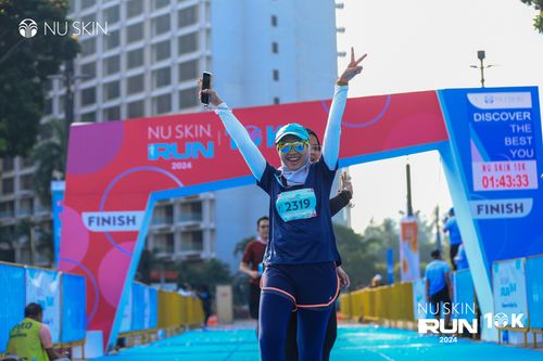 Race photo from Nu Skin Run 10K