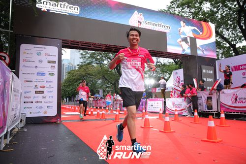 Race photo from Smartfren Run 2024