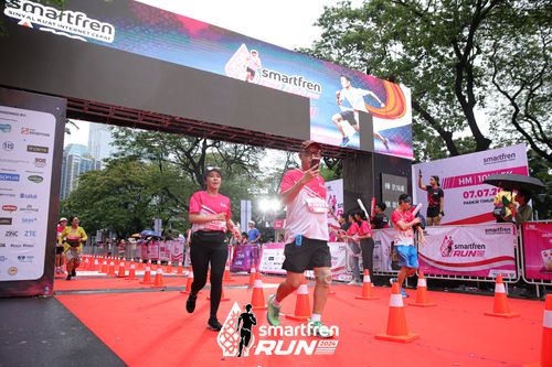 Race photo from Smartfren Run 2024