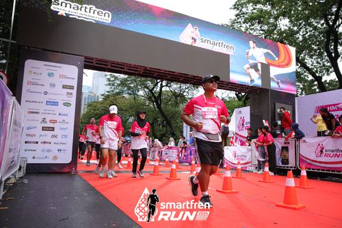 Race photo from Smartfren Run 2024