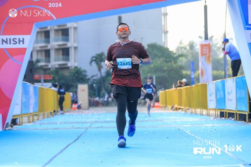 Race photo from Nu Skin Run 10K