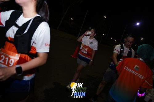 Race photo from PIK NITE RUN 2025