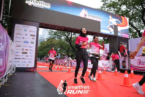 Race photo from Smartfren Run 2024