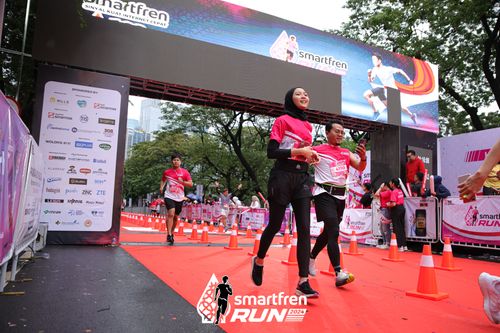 Race photo from Smartfren Run 2024