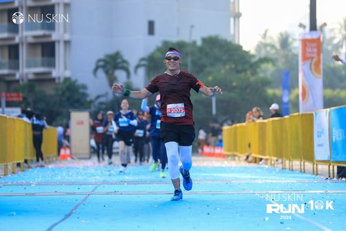 Race photo from Nu Skin Run 10K