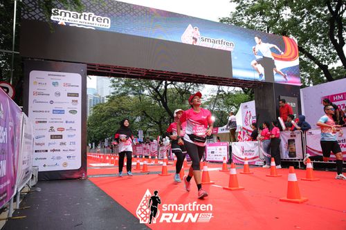 Race photo from Smartfren Run 2024