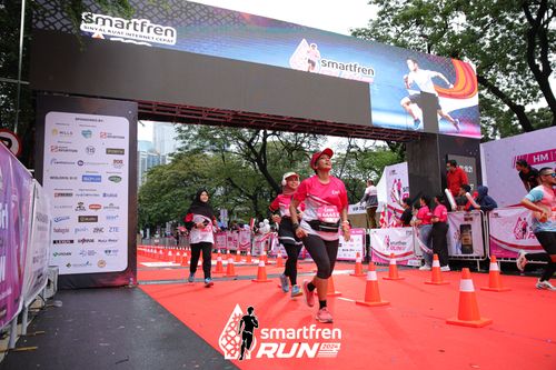 Race photo from Smartfren Run 2024