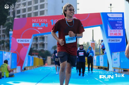 Race photo from Nu Skin Run 10K