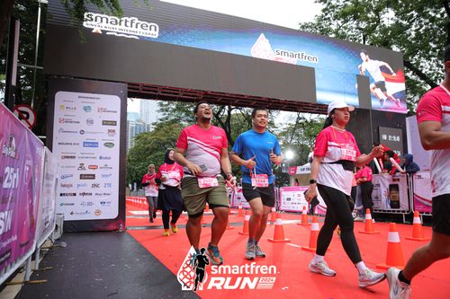 Race photo from Smartfren Run 2024