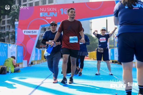 Race photo from Nu Skin Run 10K