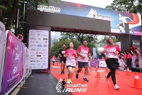 Race photo from Smartfren Run 2024