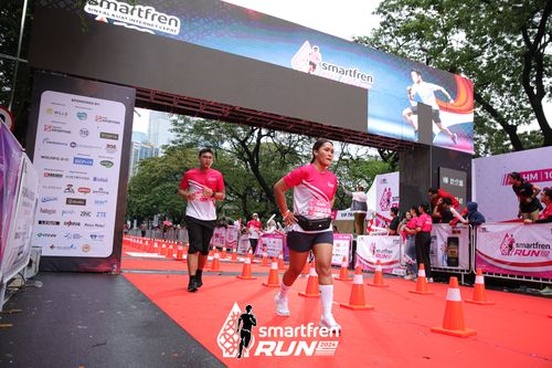 Race photo from Smartfren Run 2024